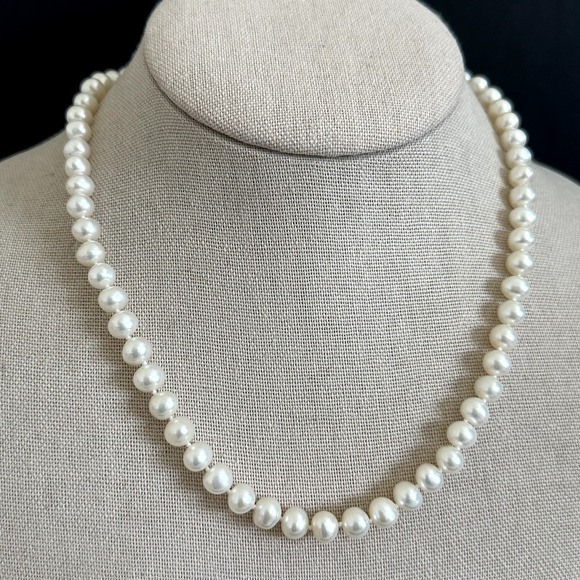 14K Yellow Gold Genuine Real 7MM Cream Pearls Hand Knotted Strand Necklace 18" - Picture 2 of 14